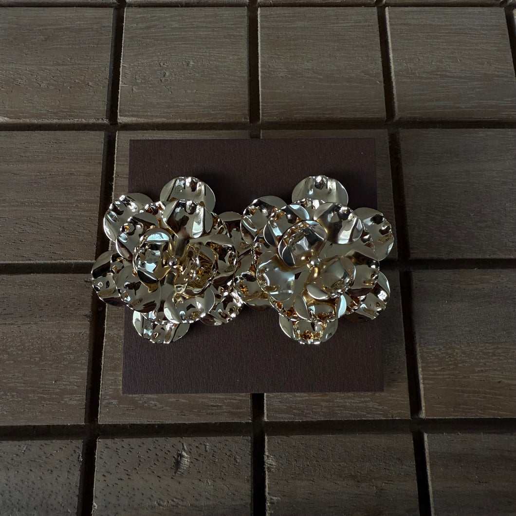 Aretes flor dorada XL
